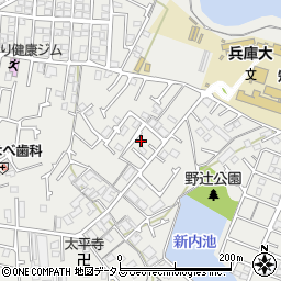 兵庫県加古川市平岡町新在家2127-7周辺の地図