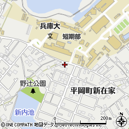 兵庫県加古川市平岡町新在家2098-3周辺の地図