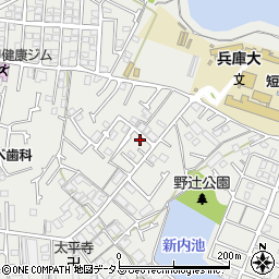 兵庫県加古川市平岡町新在家2126-18周辺の地図