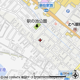 兵庫県加古川市平岡町新在家677-8周辺の地図