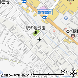 兵庫県加古川市平岡町新在家686-8周辺の地図