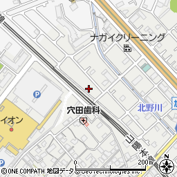 兵庫県加古川市平岡町新在家820-5周辺の地図