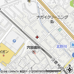 兵庫県加古川市平岡町新在家820-8周辺の地図