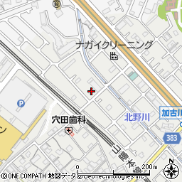 兵庫県加古川市平岡町新在家821-3周辺の地図