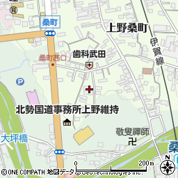 〒518-0842 三重県伊賀市上野桑町の地図