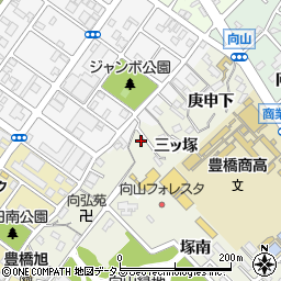 愛知県豊橋市向山町三ッ塚24周辺の地図