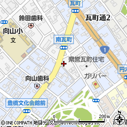 愛知県豊橋市南瓦町121周辺の地図