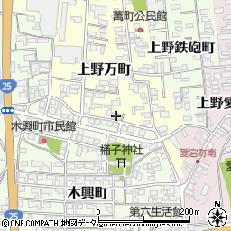 三重県伊賀市上野万町16周辺の地図