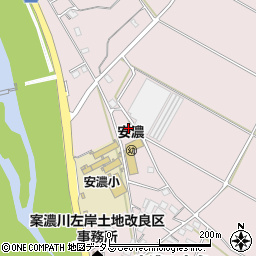 津市役所公民館　安濃公民館周辺の地図