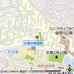 大阪府寝屋川市太秦緑が丘19-14周辺の地図