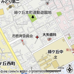 三重県伊賀市緑ケ丘本町4135周辺の地図