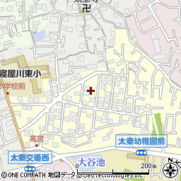 大阪府寝屋川市太秦緑が丘13周辺の地図
