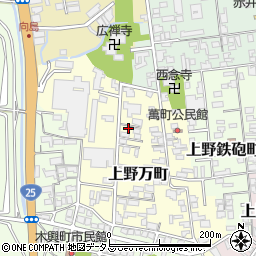 三重県伊賀市上野万町2225周辺の地図