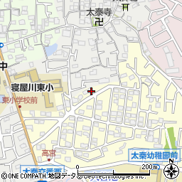 大阪府寝屋川市太秦緑が丘3-10周辺の地図