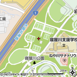 寝屋川公園テニスコート周辺の地図