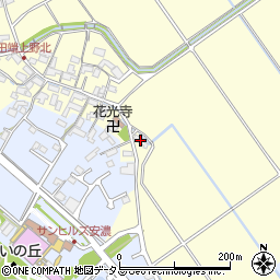 三重県津市安濃町田端上野552周辺の地図