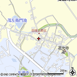 三重県津市安濃町田端上野525周辺の地図