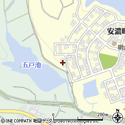 三重県津市安濃町田端上野987-102周辺の地図