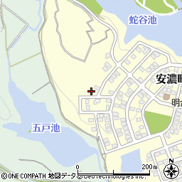 三重県津市安濃町田端上野867-23周辺の地図