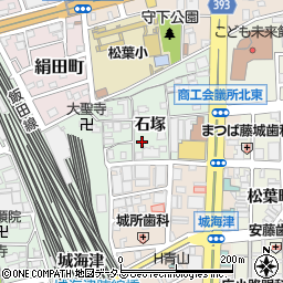 愛知県豊橋市花田町石塚24周辺の地図