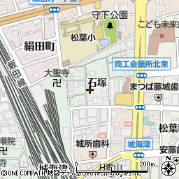 愛知県豊橋市花田町石塚24-3周辺の地図