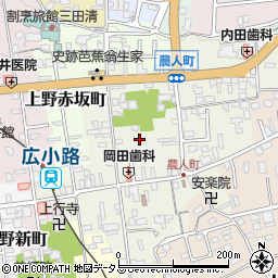 三重県伊賀市上野農人町389-3周辺の地図