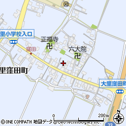 三重県津市大里窪田町周辺の地図
