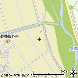 三重県津市安濃町粟加周辺の地図