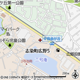 ファミリーマート三木広野店周辺の地図