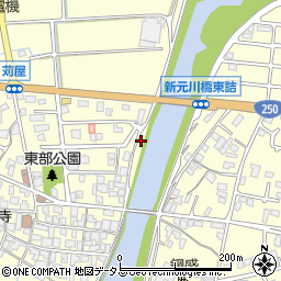 兵庫県たつの市御津町苅屋672-1周辺の地図