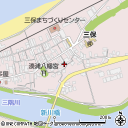 湊浦集会所周辺の地図