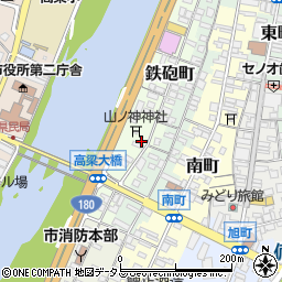 岡山県高梁市鉄砲町37周辺の地図