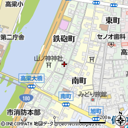 岡山県高梁市弓之町24周辺の地図