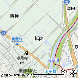 愛知県豊橋市梅薮町折地周辺の地図