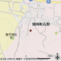 兵庫県三木市別所町石野923-5周辺の地図