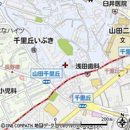 大阪府吹田市千里丘下11-28周辺の地図