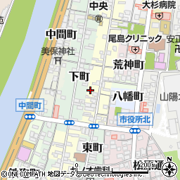岡山県高梁市鍜冶町111周辺の地図