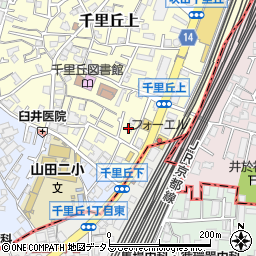 大阪府吹田市千里丘上14-52周辺の地図