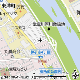 兵庫県宝塚市東洋町10-15周辺の地図