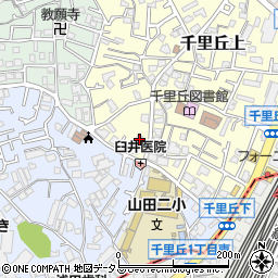 大阪府吹田市千里丘上18-30周辺の地図