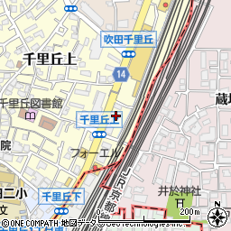 大阪府吹田市千里丘上4-8周辺の地図