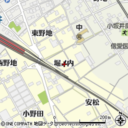 愛知県豊川市平井町堀ノ内周辺の地図