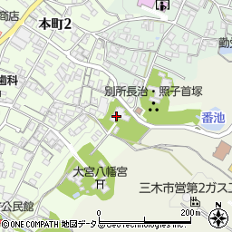 兵庫県三木市本町2丁目17周辺の地図