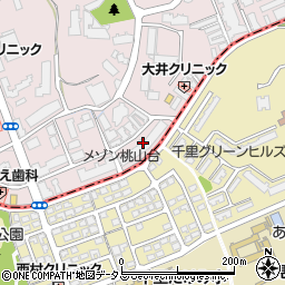 メゾン桃山台２号棟周辺の地図