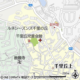 大阪府吹田市千里丘上28-21周辺の地図