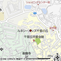 大阪府吹田市千里丘上36周辺の地図