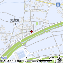 兵庫県加古川市平荘町養老612周辺の地図