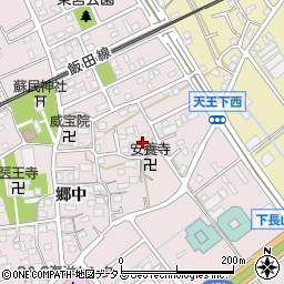 愛知県豊川市篠束町郷中周辺の地図