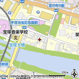 兵庫県宝塚市武庫川町3-5周辺の地図