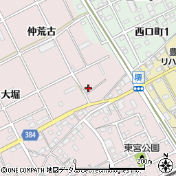 愛知県豊川市篠束町仲荒古周辺の地図